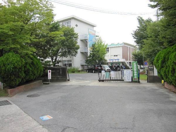 サンコート南草津2番館(草津市立玉川小学校)