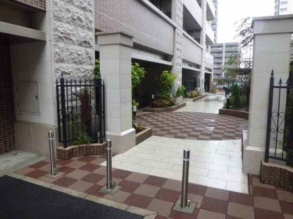 プレサンスロジェ草津大路