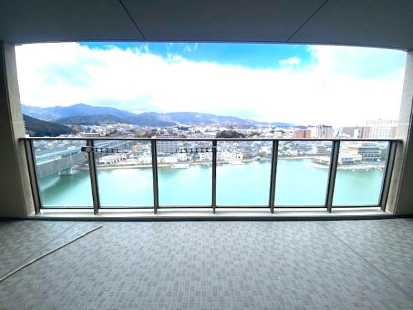 グランスイート近江・臨湖庵