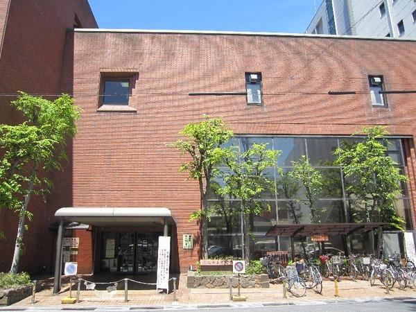 ユニライフ大津中央(大津市立図書館)
