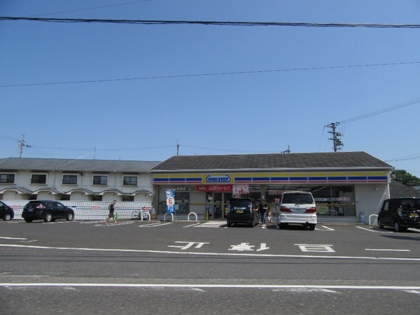グローバル唐崎(ミニストップ大津唐崎店)