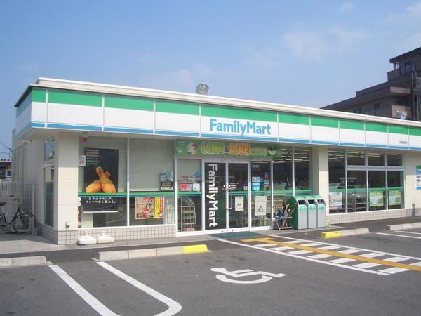 シャルム大津(ファミリーマート大津唐崎店)