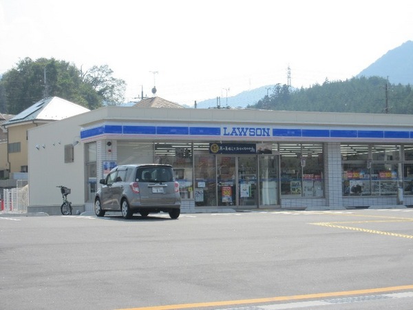 大津市国分2丁目の中古一戸建て(ローソン大津大平一丁目店)
