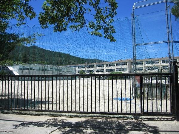 グランドメゾン浜大津(大津市立長等小学校)