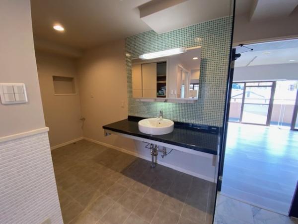 ライオンズマンション北大津