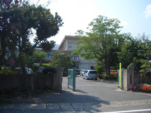 ブランズ西大津レイクフロント(大津市立皇子山中学校)