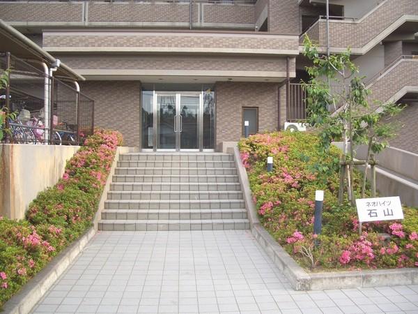 ネオハイツ石山