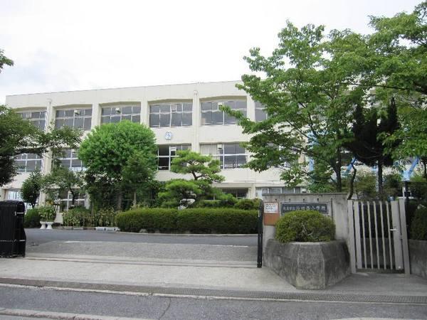 フォルクローレ草津東(栗東市立治田西小学校)