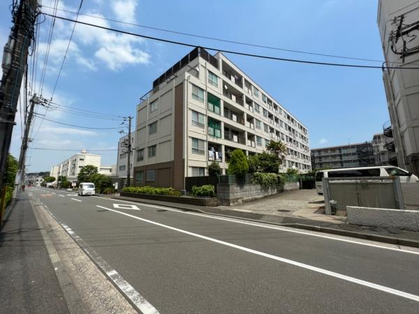 大倉山コーポラスＢ棟
