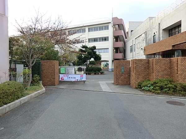 ハウス金沢八景(横浜市立八景小学校)