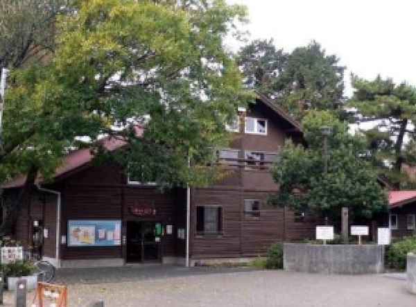 汲沢町・新築分譲住宅 B号棟(踊場公園(子供ログハウスニャンぱく砦))
