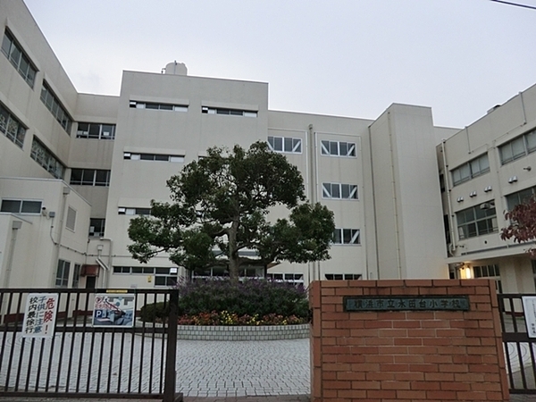 南永田団地1の2号棟(横浜市立永田台小学校)