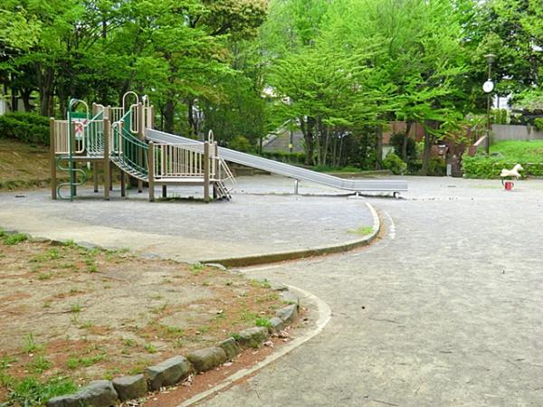 横浜市青葉区市ケ尾町の中古一戸建て(小黒公園)