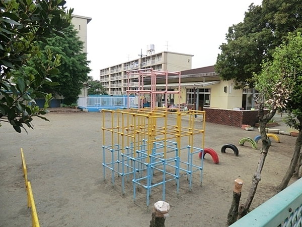 レーベンリヴァーレ横濱鶴ヶ峰ヒルズ(横浜市白根保育園)