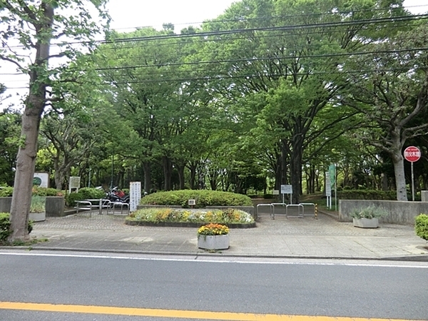 コープ竹の丸(根岸森林公園)