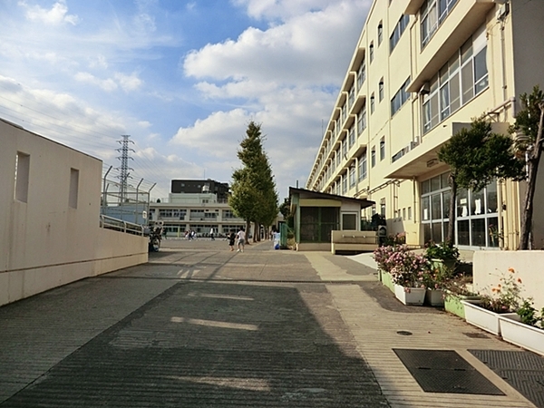 東急日吉マンション(横浜市立日吉南小学校)