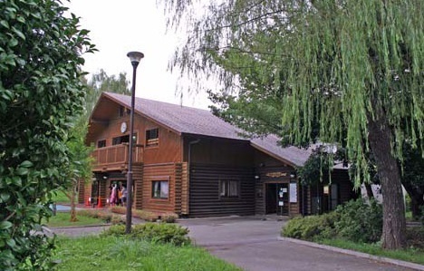 上白根町・新築戸建2号棟　全2棟(白根大池公園)
