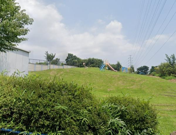 大倉山陽光ハイツ(新羽丘陵公園)