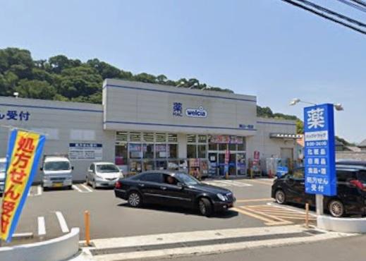 三浦郡葉山町一色の中古一戸建て(ハックドラッグ葉山一色店)