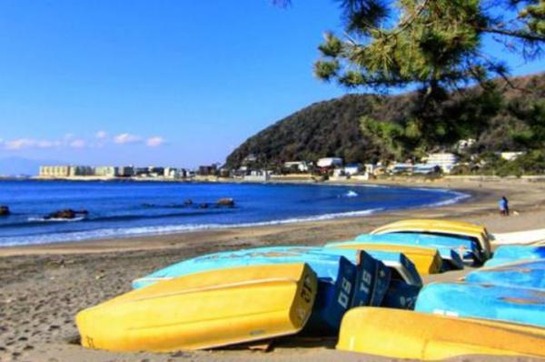 三浦郡葉山町一色の中古一戸建て(一色海水浴場)