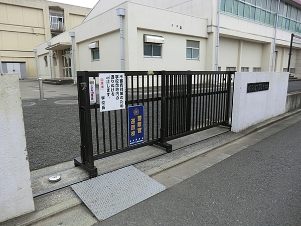 下瀬谷2丁目・新築戸建 3号棟(横浜市立下瀬谷中学校)