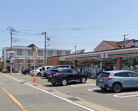 横須賀市長井3丁目の中古一戸建て(セブンイレブン横須賀長井3丁目店)