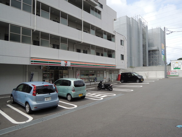 妙蓮寺コーポラス(セブンイレブン横浜西大口店)