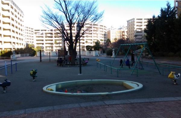 レイディアントシティ横濱カルティエ6(八景西公園)