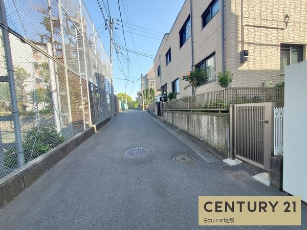 横浜市南区三春台の中古一戸建て