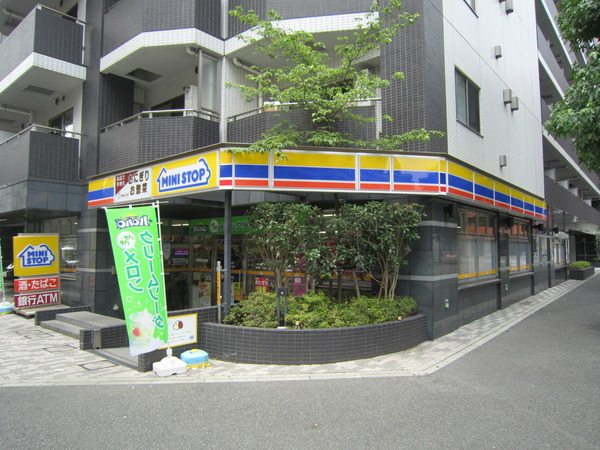 アデニウム新横浜(ミニストップ新横浜1丁目店)