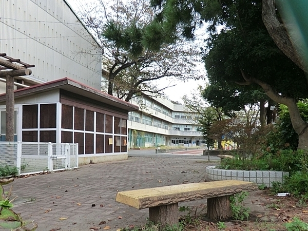 釜利谷東1丁目・新築戸建1号棟(横浜市立釜利谷東小学校)