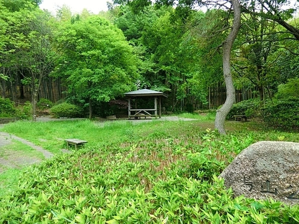 横浜市都筑区牛久保町の中古一戸建て(烏山公園)