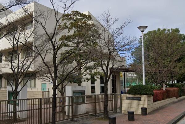 ニューシティ東戸塚パークヒルズM棟(横浜市立東品濃小学校)