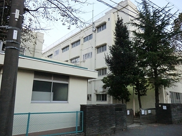 横浜市保土ケ谷区常盤台の中古一戸建て(横浜市立常盤台小学校)