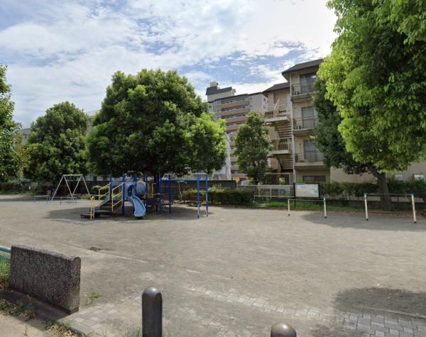 横浜市磯子区磯子2丁目の中古一戸建て(芦名橋公園)
