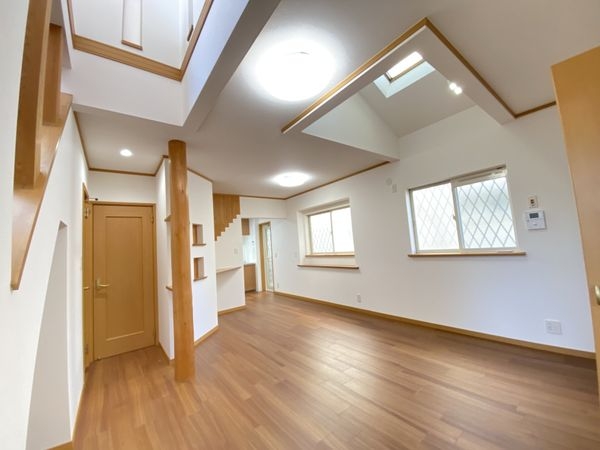 四條畷市岡山東４丁目の中古一戸建て