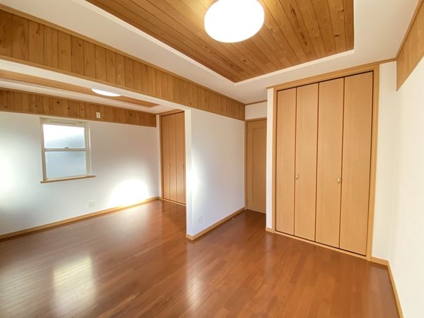 四條畷市岡山東４丁目の中古一戸建て