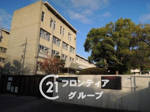 四條畷市大字清瀧の中古一戸建て(四條畷中学校)