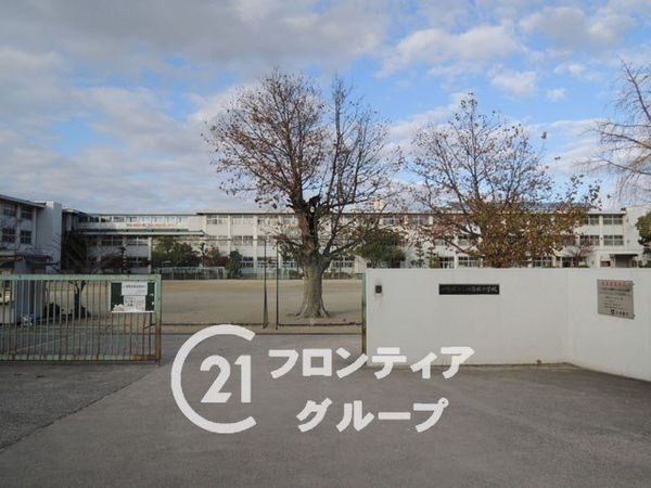 四條畷市中野３丁目の中古一戸建て(四條畷小学校)