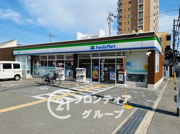 メゾン門真１号棟　中古マンション(ファミリーマート門真栄町店)