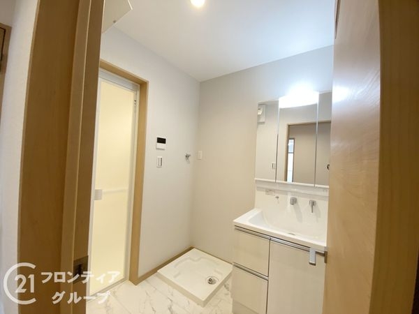 大東市諸福１丁目の中古一戸建て