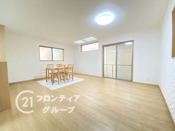 大東市諸福１丁目の中古一戸建て
