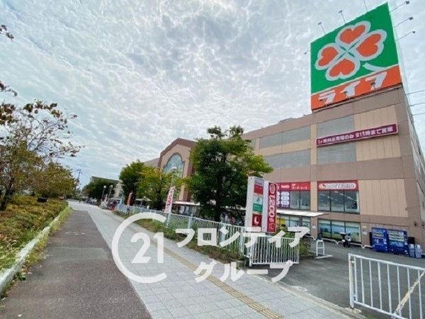 門真市島頭4丁目の中古一戸建て(ライフ門真店)
