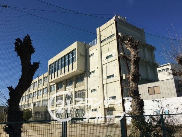 門真市大橋町の中古一戸建て(門真市立第三中学校)