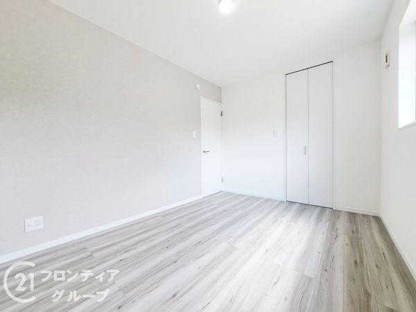 守口市桃町　新築一戸建て　３号棟