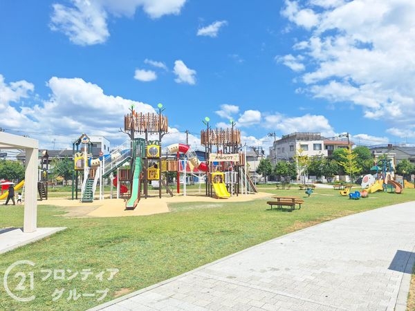 門真市柳町　新築一戸建て(大枝公園)