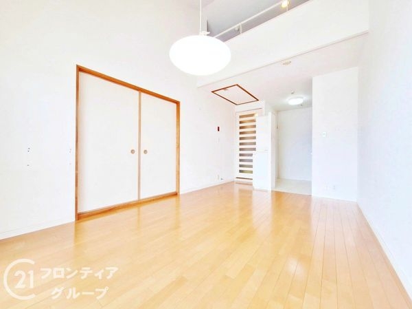 メイプルパークスクエア東２番館　中古マンション