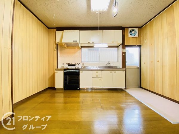 守口市西郷通４丁目　中古一戸建て
