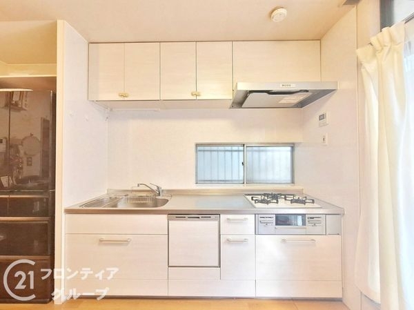 大阪市鶴見区鶴見４丁目　中古一戸建て