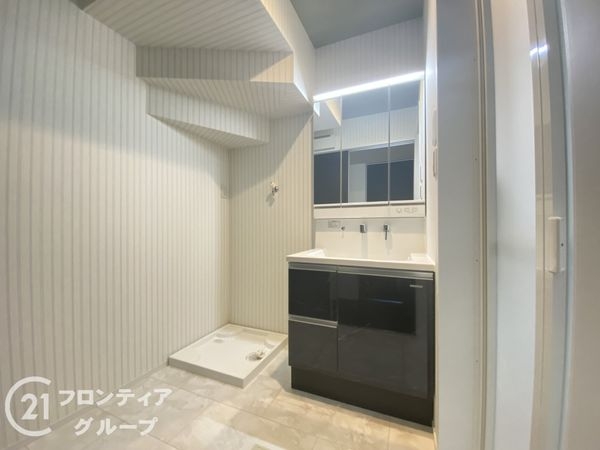 四條畷市江瀬美町　新築一戸建て